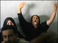 Palestinos durante velório em Gaza