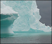 Antarctic iceberg (Joe Yunnie)