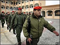 Gazze'de Filistin polisi