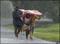 O furacão Ivan chegando a Cuba
