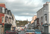 Stryd siopa Porthaethwy