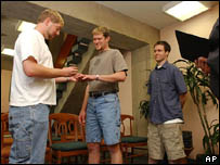 Os gays vão poder receber pensão caso um dos parceiros morra