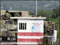 سرباز روسی در مرز گرجستان و آبخاز