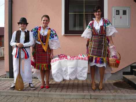Bosnia,wedding,celebration