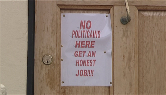 Sign on door refusing politicians