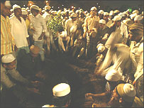 मालेगाँव में अंतिम संस्कार