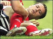 Agony for Michael Owen