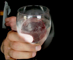 ياسمين آقايی