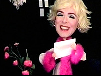 Clementine gets a Valentine's Day card