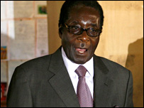 रॉबर्ट मुगाबे