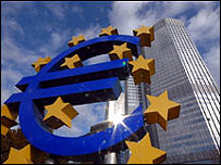 Kinh tế đa số các nước dùng euro đang bị chững lại