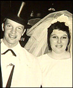 Gerry and Lynn Greenberg on their wedding day