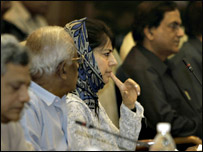 وزیر اعظم کی رہائش گاہ پر کل جماعتی میٹنگ(فائل فوٹو) 