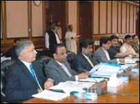 اپوزیشن نے کہا ہے کہ بلوچستان کی صورت حال سے فوج کی ساکھ مجروح ہو رہی ہے