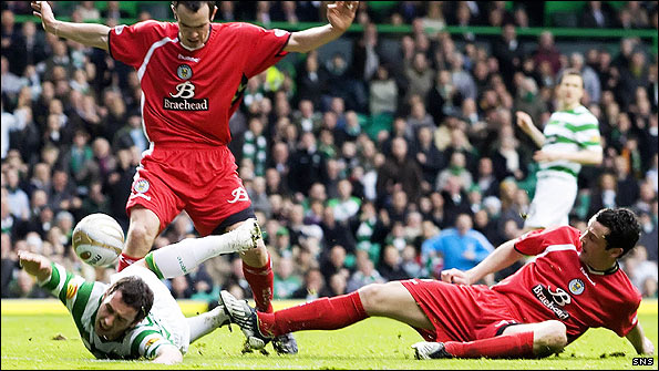 BBC Sport blogger Jack Ross upends Celtic striker Scott McDonald during his days at St Mirren