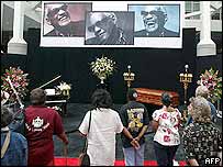 Velório de Ray Charles em Los Angeles