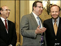 مالکوم گليزر، ثروتمند آمريکايی و پسران