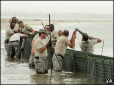Efectivos de la Guardia Nacional