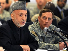 حامد کرزی او پيټرېیاس