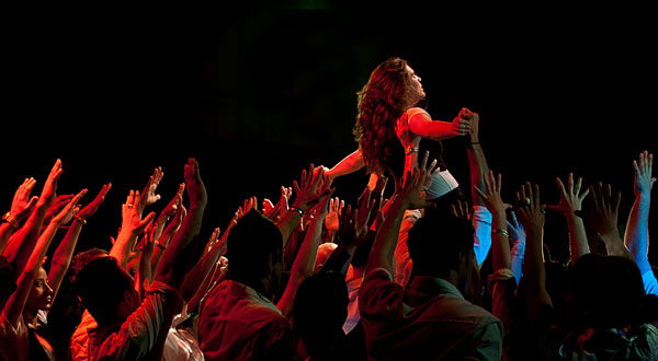 La reapertura de la Ópera de la Calle es un ejemplo más de la pérdida de respaldo político de los Protectores de la Fe. (Foto: Raquel Pérez)