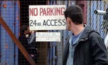 Cormac sees Billy and Scarlett