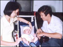 Thính giả Trần Khiết Kỷ và gia đình