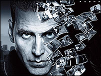 Akshay Kumar stars in Tasveer 8 X 10 