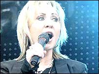 Lulu can still belt out a good song after 40 years