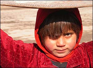 دخترک افغان