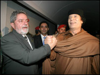 Lula é recebido por Khadafi (Foto: Antonio Milena/ABr)