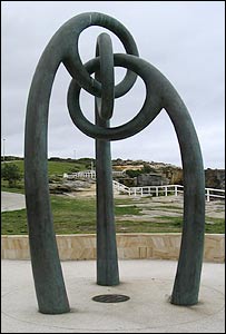  Đài tưởng niệm Bali ở bãi biển Coogee, Úc