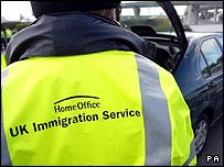 英国边境检查官