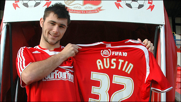 Swindon Town striker Charlie Austin