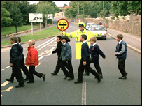 له سړک نه تېرېدل