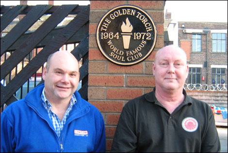 Steve Hoskins, John O'Brien, Torch plaque