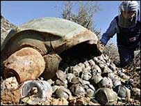 Lübnan'a atılan misket bombaları