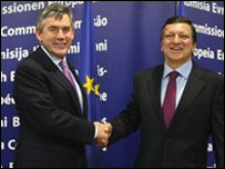 O premiê britânico Gordon Brown e o presidente da Comissão Européia José Manuel Barroso