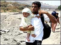 لبنانی شہری علاقہ چھوڑ کر جا رہے ہیں