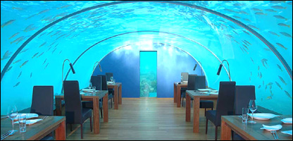 په سمندر کې د اوبو لاندې هوټل