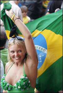 Torcedora brasileira na Alemanha