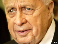 O primeiro-ministro de Israel, Ariel Sharon