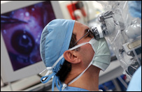 انجام معاينات چشم