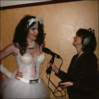 Image: Lady Sensatia talks to Kim