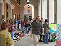 The BrainCell Collective art market