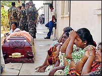 زنان مصيبت زده سريلانکايی