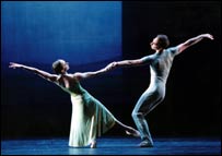 O balé 'Sinfonietta'