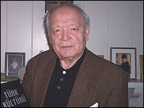 Рўзи Назар онгли ҳаётининг асосий қисмини Туркистон мустақиллиги учун бахшида қилган инсондир. 