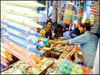 पिचकारियां