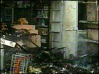 دھماکے کا شکار ہونے والا ریستوران عراقی اور امریکی فوجیوں میں مقبول تھا۔