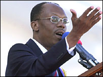 Aristide propõe a constituição de um governode coligação